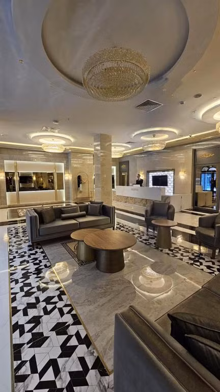 Roccia DownTown Otel — 5