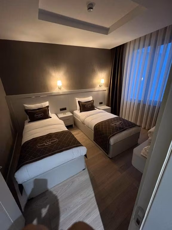 Roccia DownTown Otel — 8