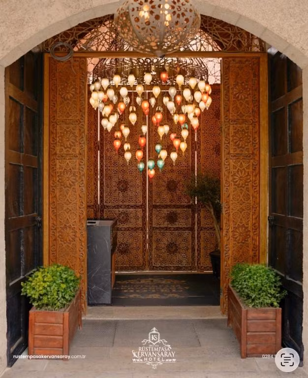 Rüstempaşa Kervansaray Hotel — 4