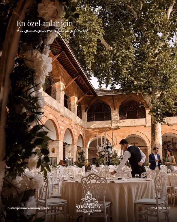 Rüstempaşa Kervansaray Hotel — 6