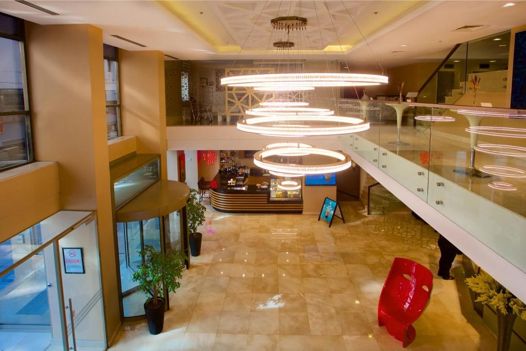 Ramada By Wyndham İstanbul Taksim — 7
