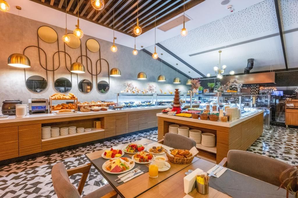 Ramada Encore By Wyndham İstanbul Şişli — 2
