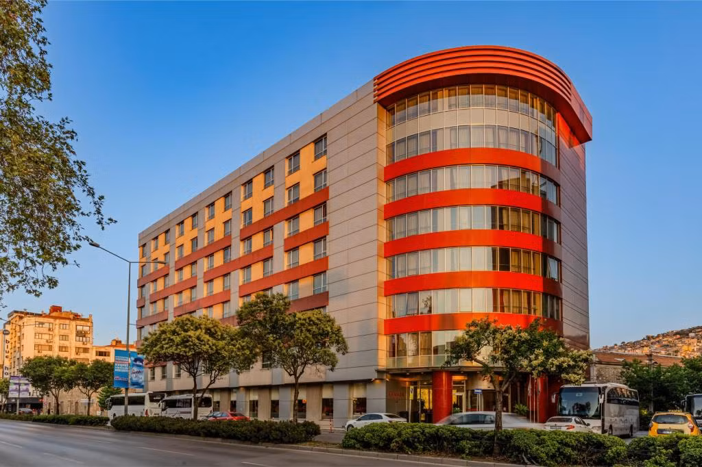 Ramada Plaza By Wyndham İzmir — 5
