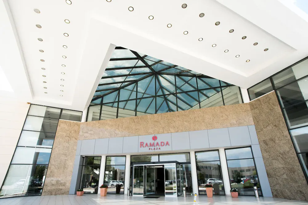 Ramada Plaza by Wyndham Thraki — 5