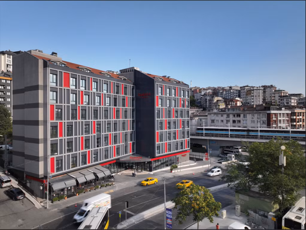 Ramada by Wyndham Istanbul Alibeyköy — 9