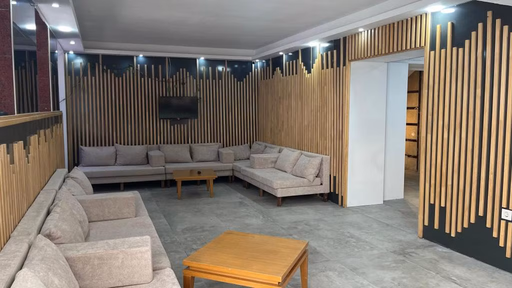 Ramona Kale Hotel — 8