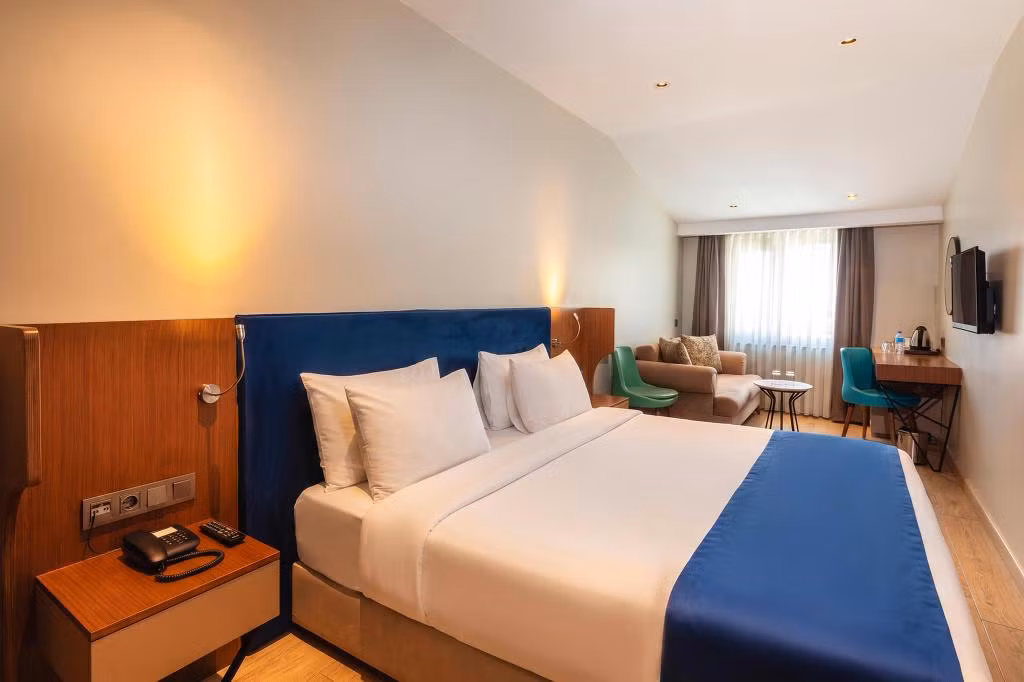Redmont Hotel — 3