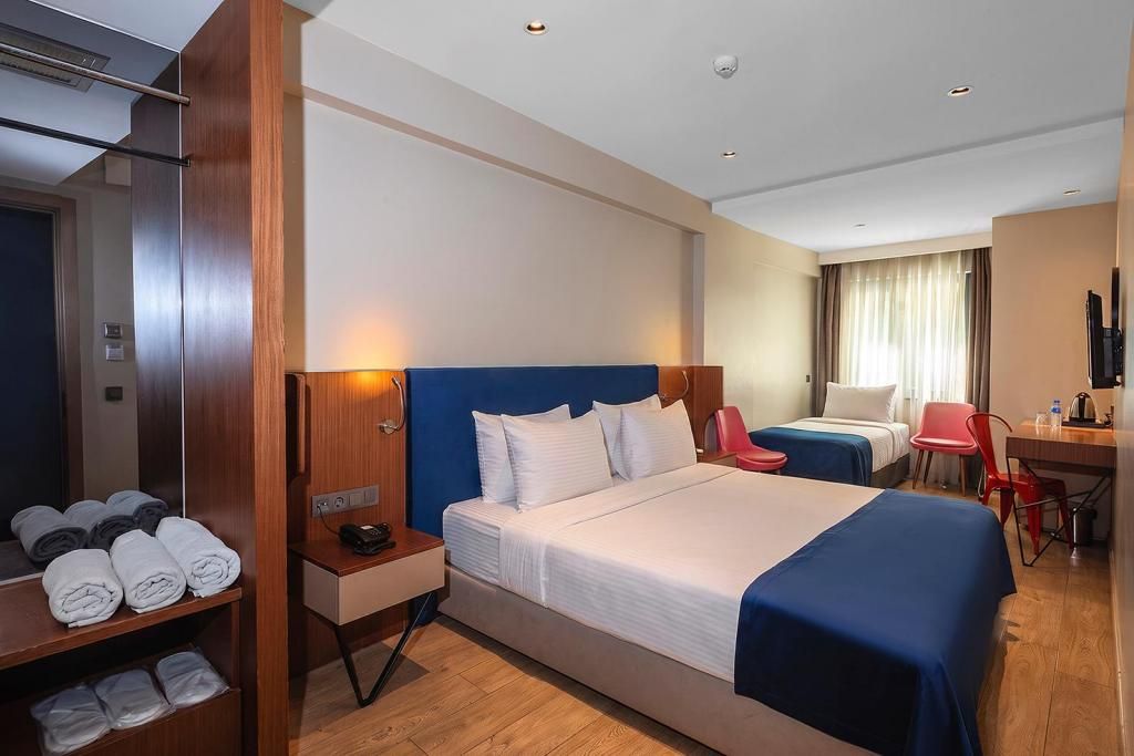 Redmont Hotel — 6