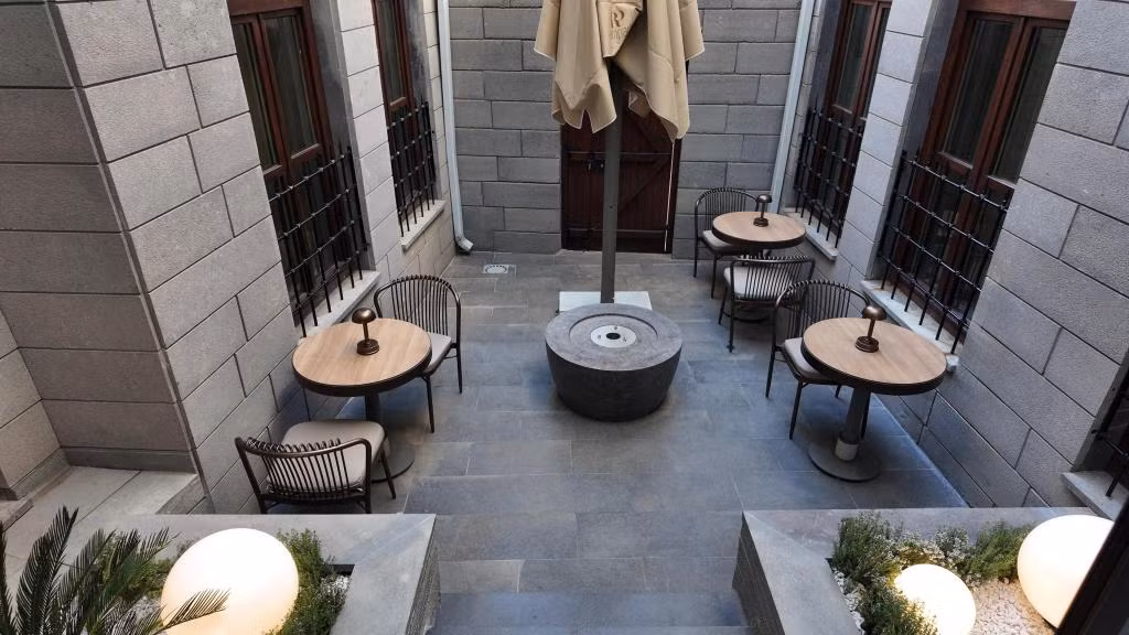 Rempart Hotel — 2