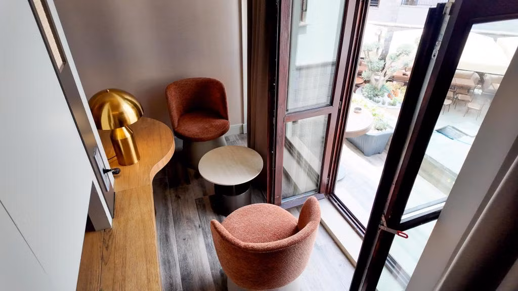 Rempart Hotel — 6