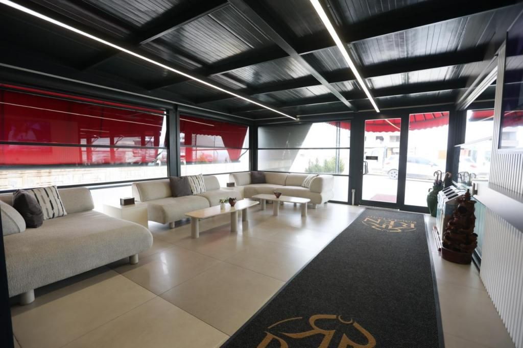 Ren Business Hotel — 5