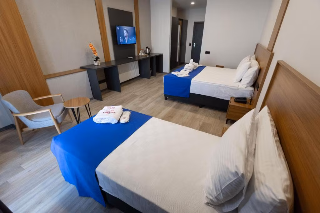 Restway Hotel Çiğli — 9
