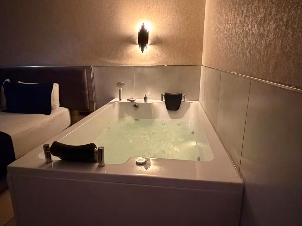 Restwon Suit Bakırköy — 7