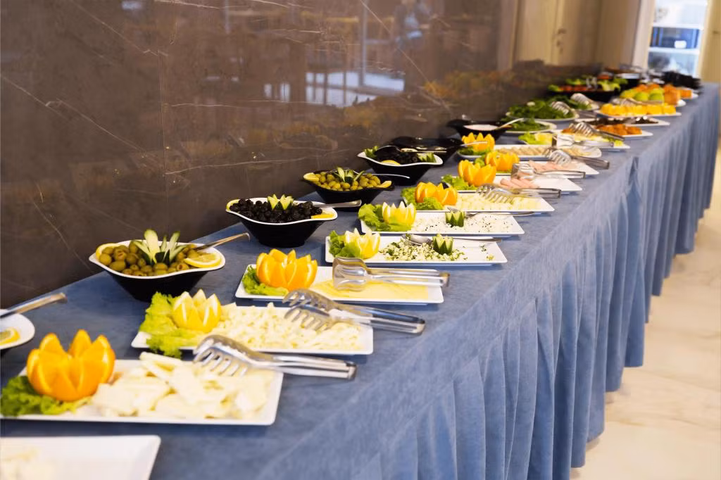 Riva Hotel Alsancak — 8