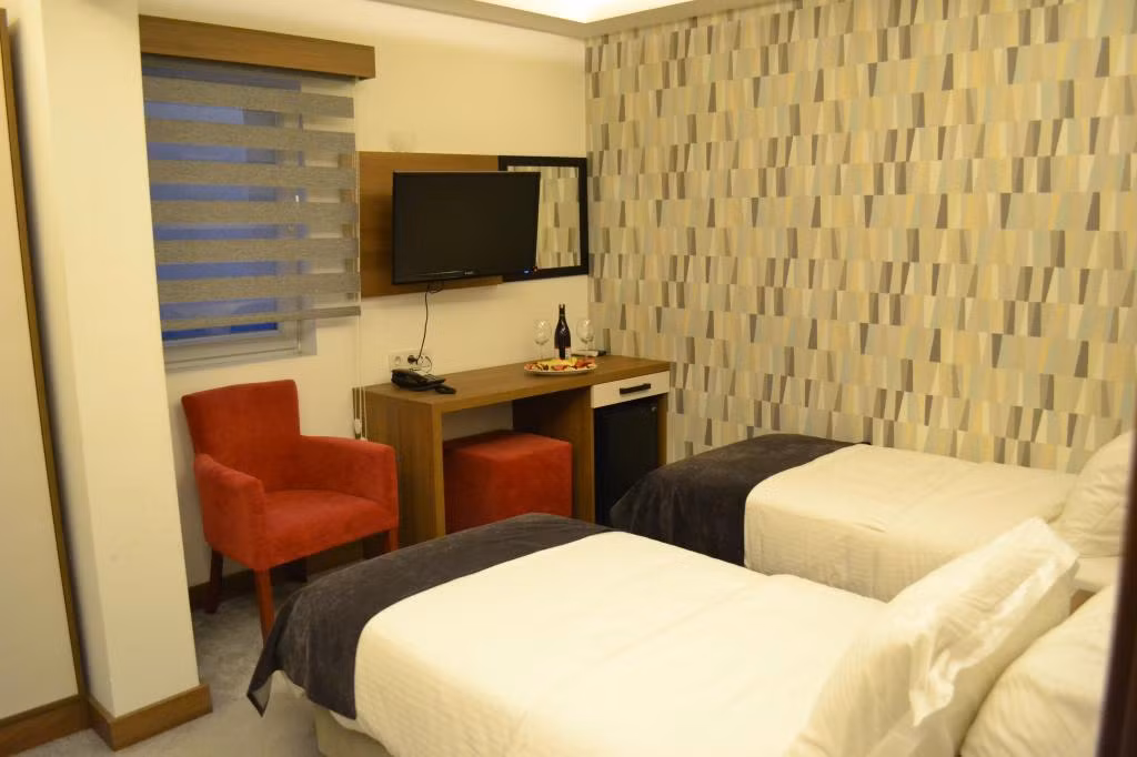 Rivada Otel — 4
