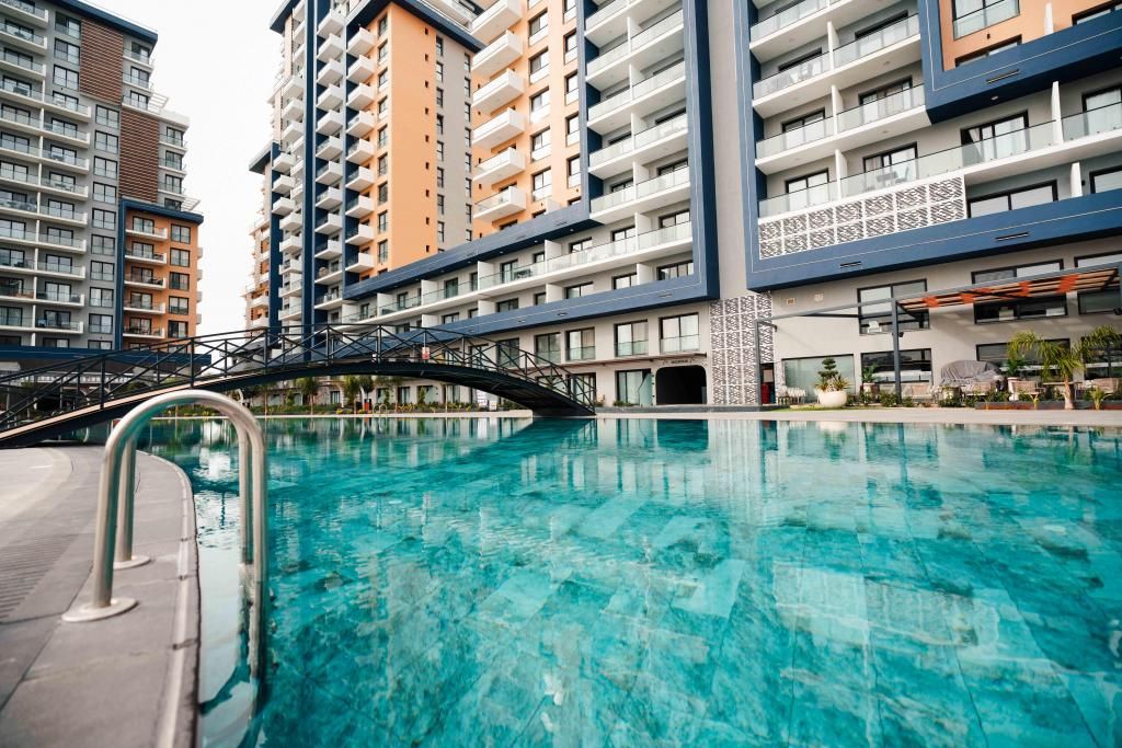 Riverside Life Residences — 5