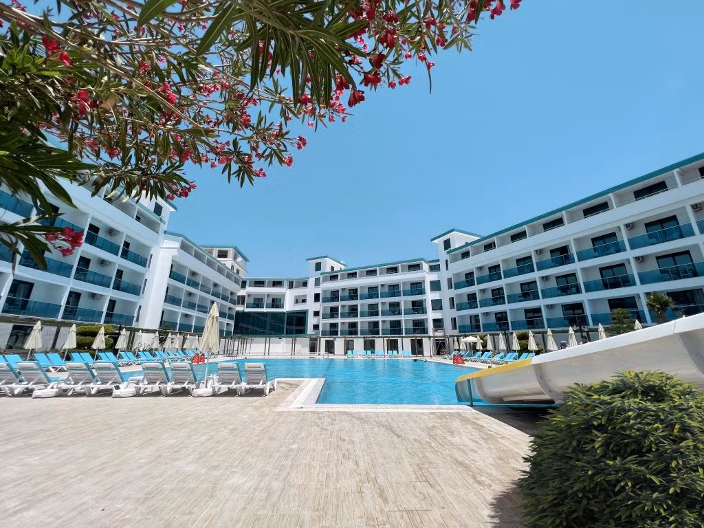 Rizom Beach Hotel — 7