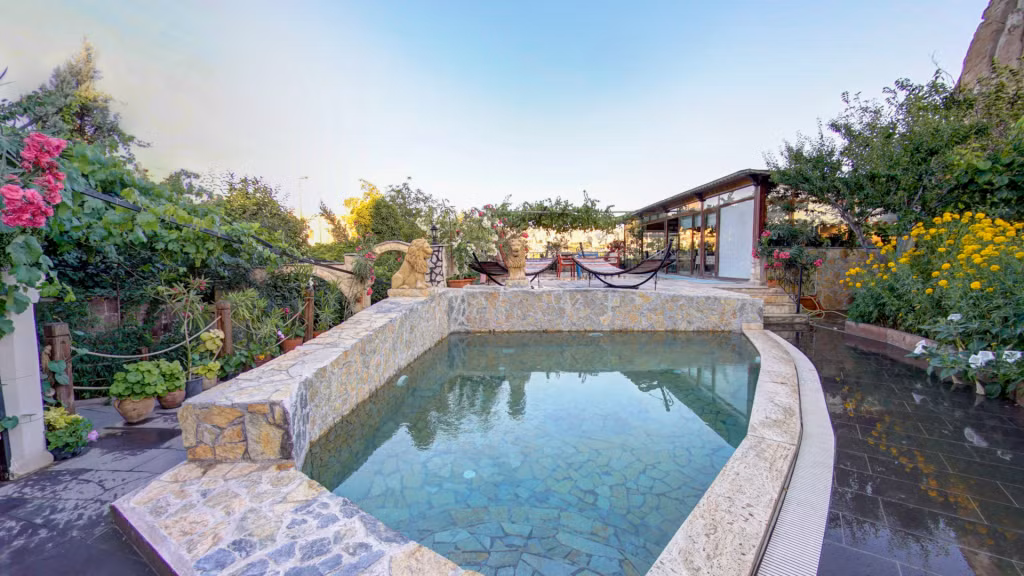 Roc Of Cappadocia — 4