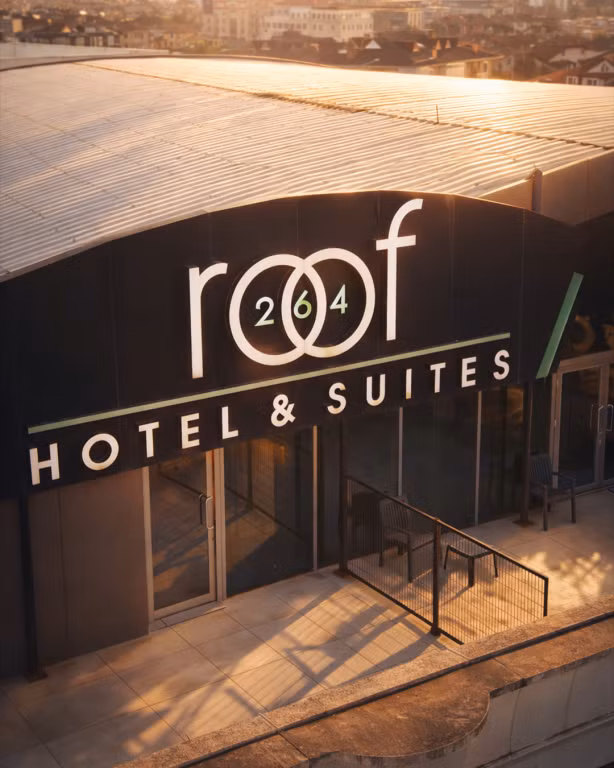 Roof 264 Hotel & Suites