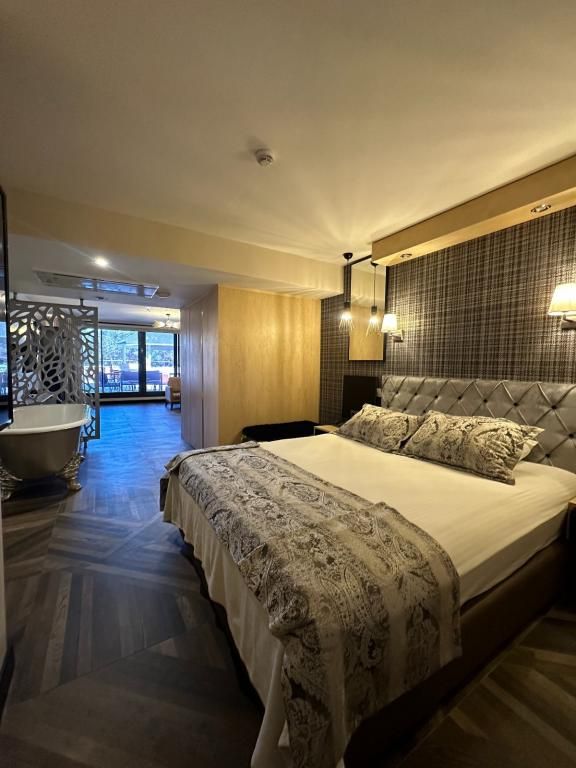 Enki Royal Çeşme Hotel — 7