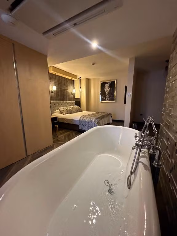 Enki Royal Çeşme Hotel — 9