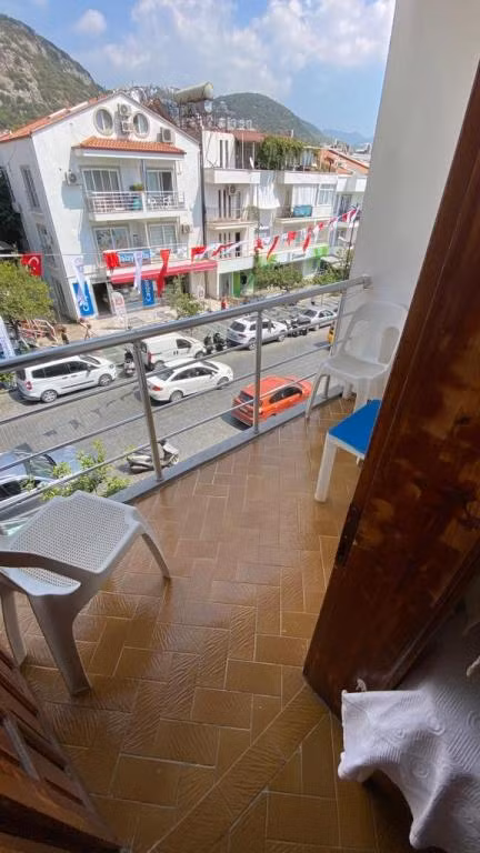 Saray Otel — 4