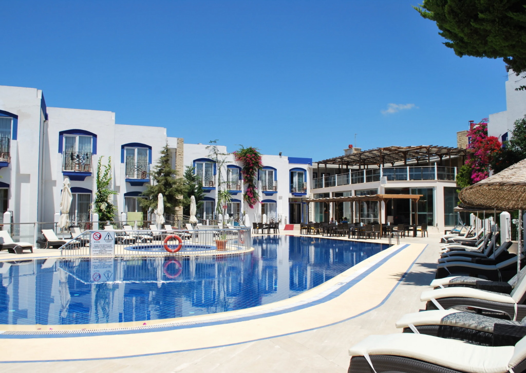 Serpina Hotel