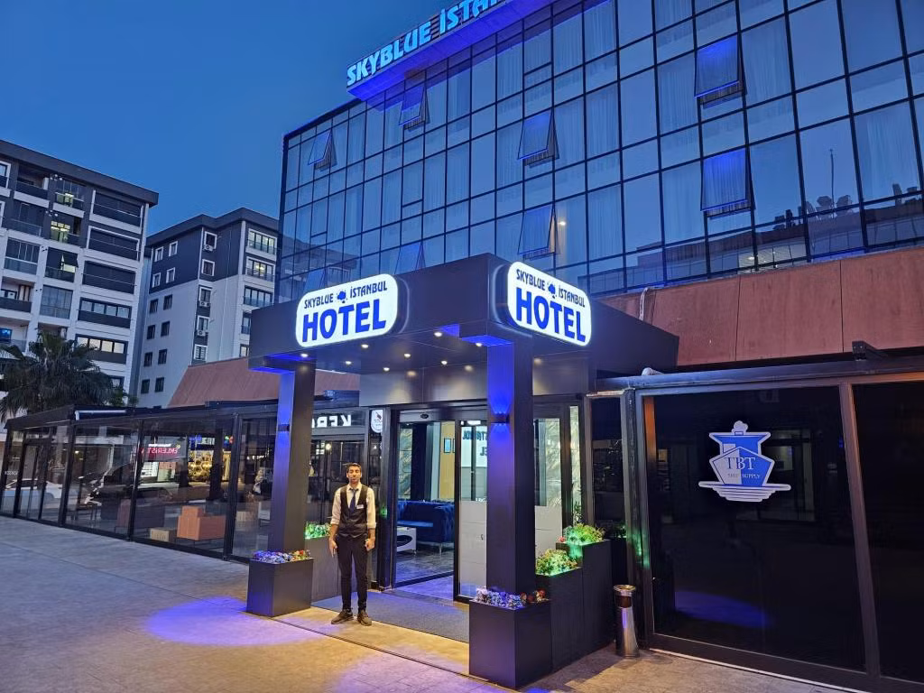 Skyblue İstanbul Hotel — 2