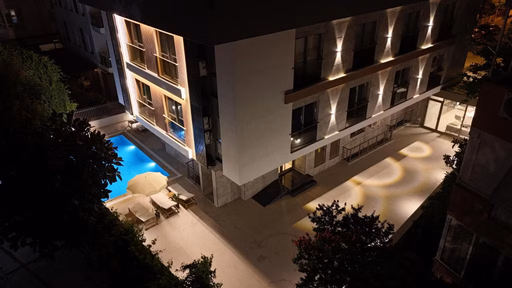 Solmare Suites — 2