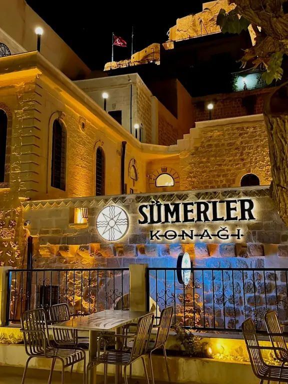 Sümerler Konağı — 2