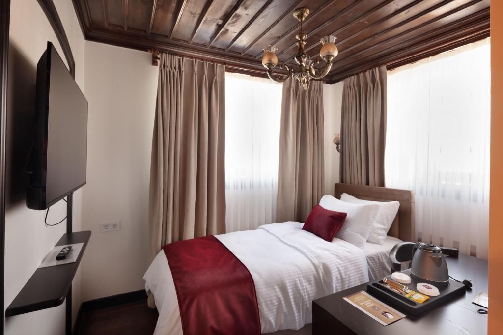 Sırçalı Hotel — 7