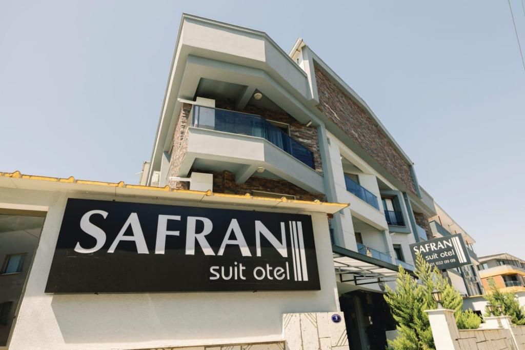 Safran Suit Otel Buca