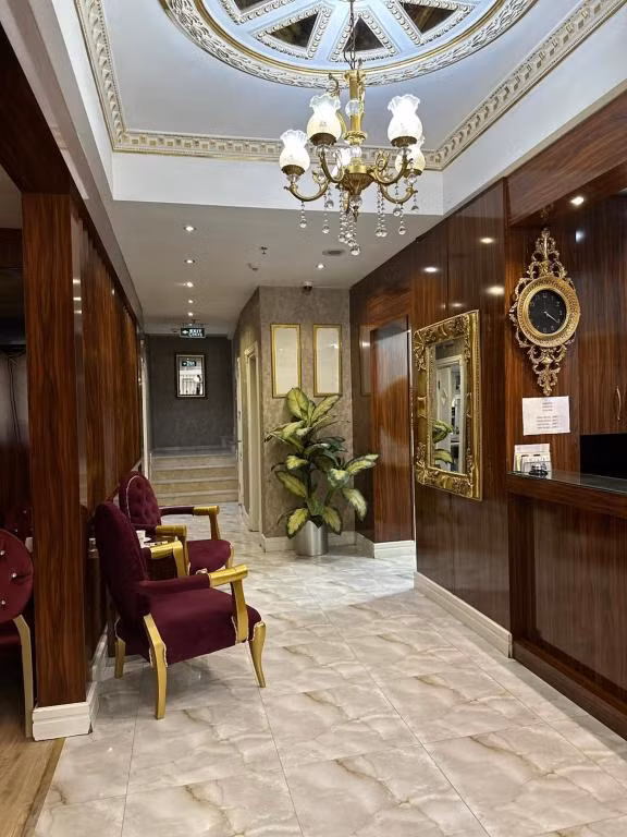 Sahra Airport Hotel — 4