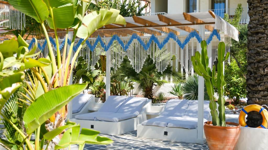 Salonika Suites — 8