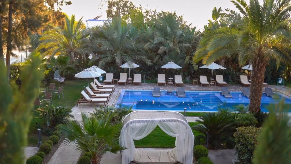 Sandora Boutique Hotel — 5