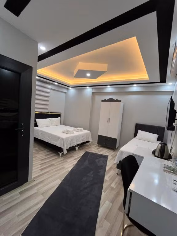 Sandra hotel — 9