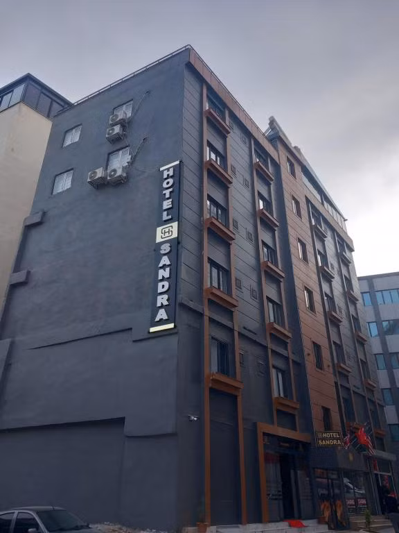 Sandra hotel — 2