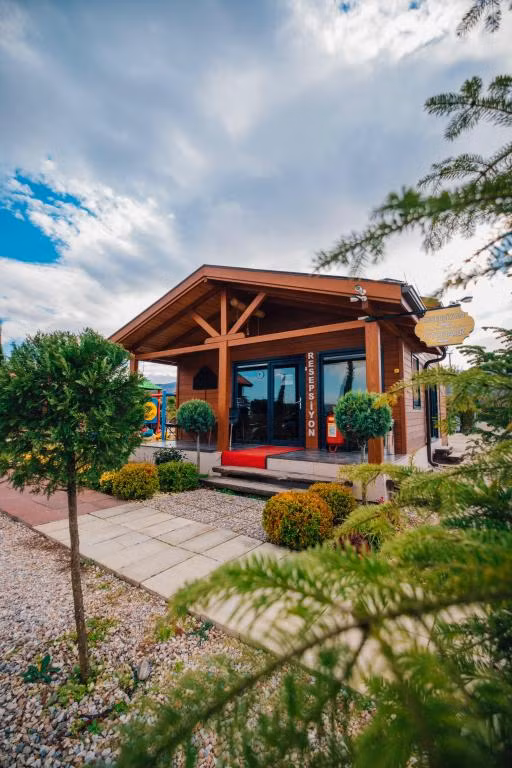 Sapanca Göldibi Suit Bungalov — 9