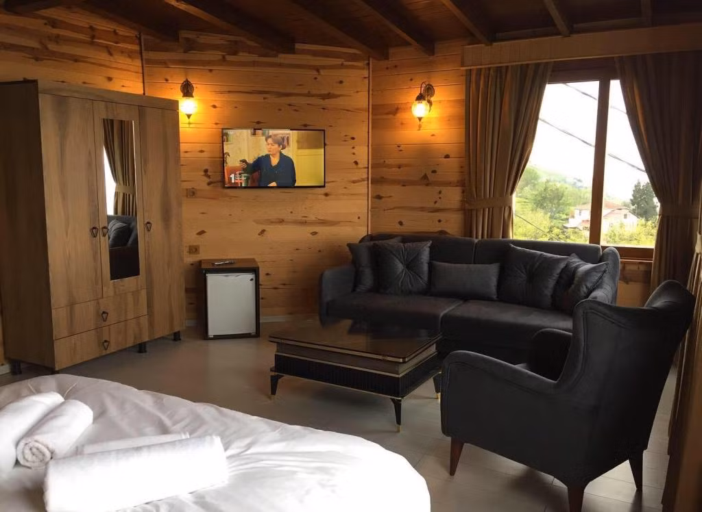 Sarı Köşk Hotel — 2