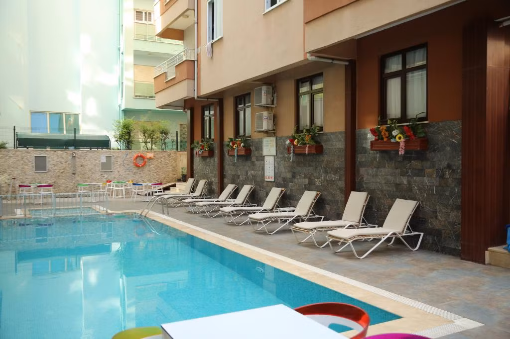 Saray Apart Otel — 5