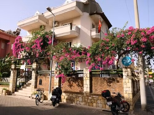 Selenya Butik Apart Otel — 4