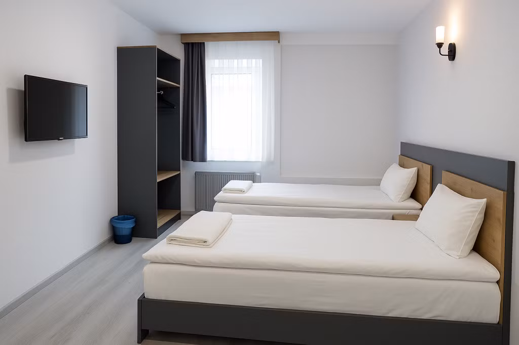 Semih Otel — 9