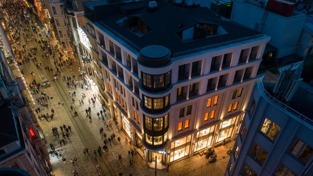 Sentire Hotel & Residences — 2