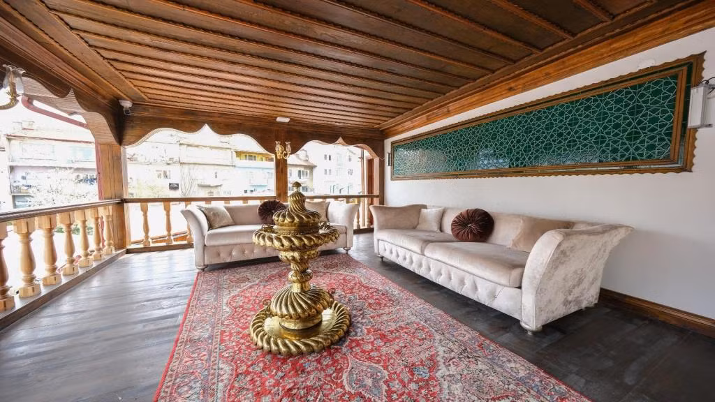 Şeref Han Konağı Managed by Dedeman — 2