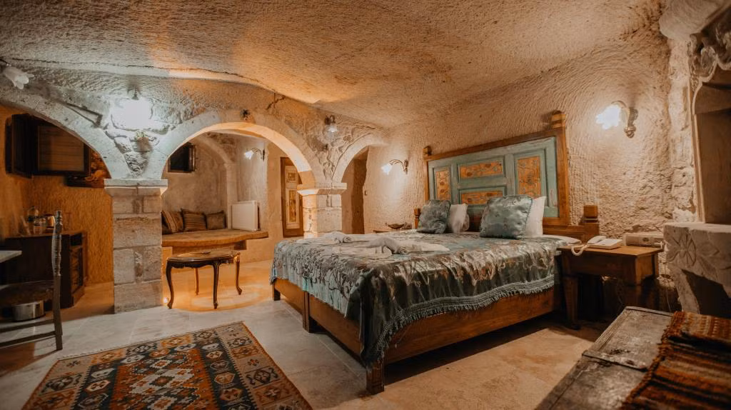 Serenus Cave Suites — 9
