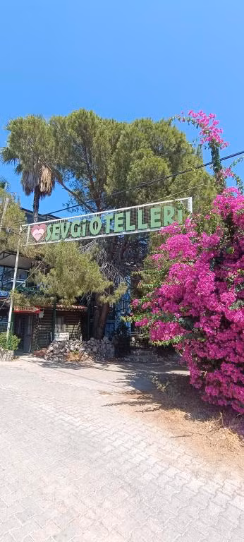 Sevgi Pansiyon — 3