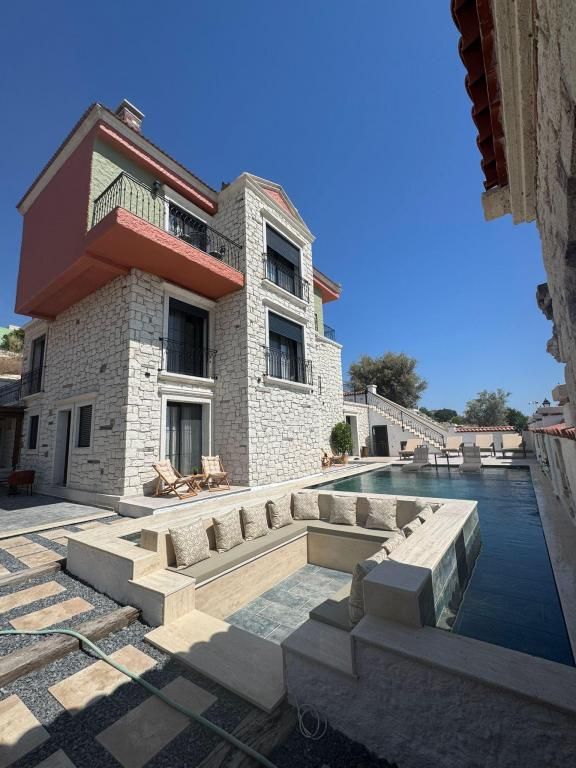 Sevilay Hanım Çeşme — 2