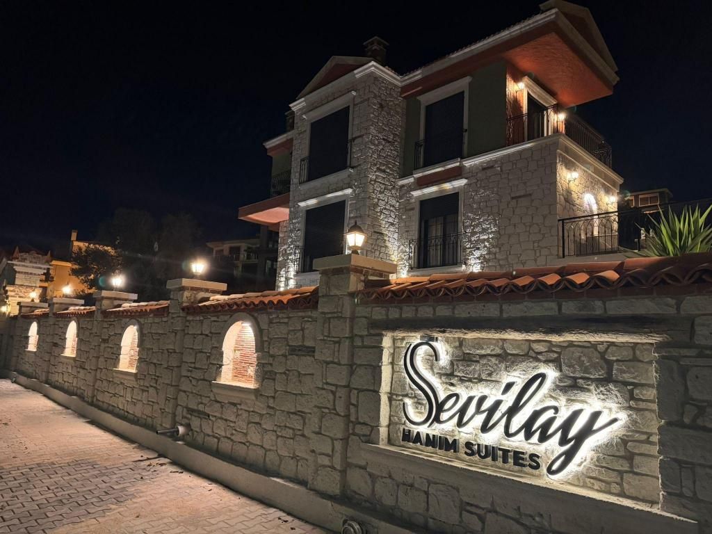 Sevilay Hanım Çeşme — 5