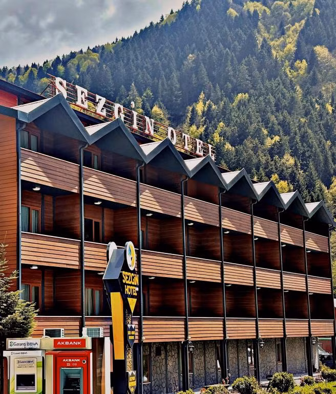 Sezgin Otel — 8
