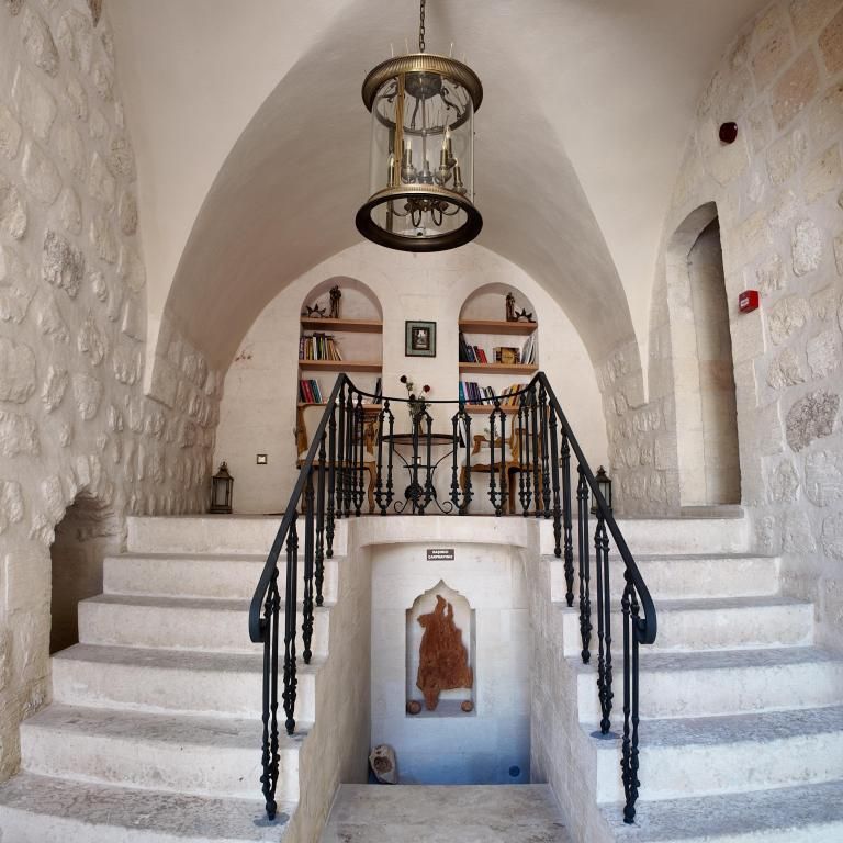 Shamas Hotel